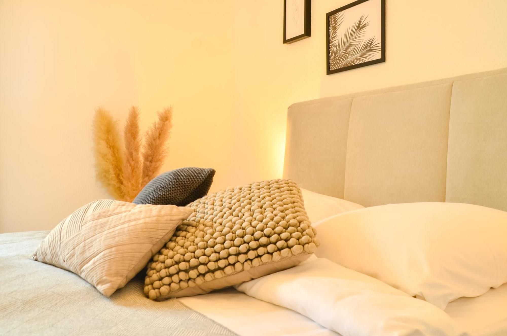 Milpau Buer 3 - Modernes Und Zentrales Premium-Apartment Mit Queensize-Bett, Netflix, Nespresso Und Smart-Tv Gelsenkirchen Eksteriør billede